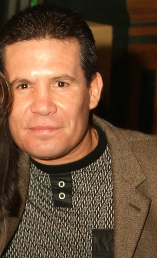 Ο Julio César Chávez σε φωτογραφικό πορτρέτο του 2006.